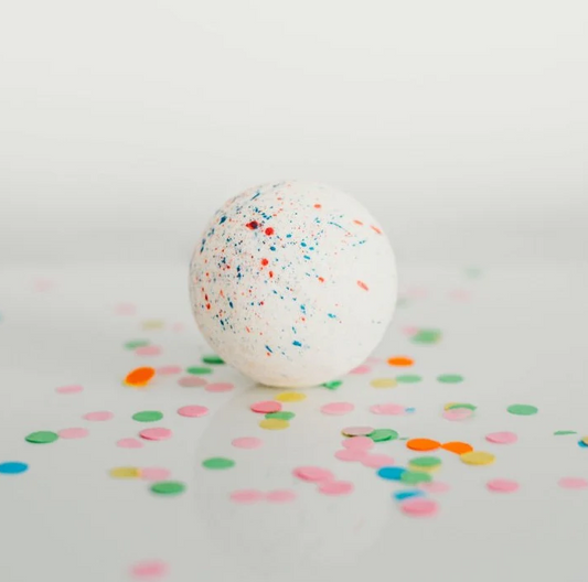 Birthday Cake Scented Bath Bomb