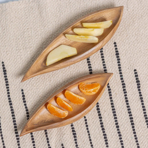 Bit of Meraki - Akashmoni Wood Leaf Serving Tray